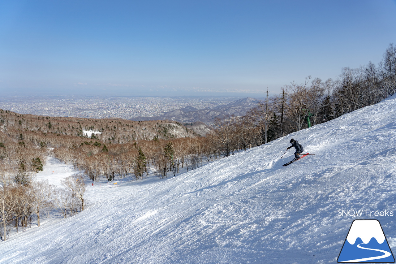 サッポロテイネ｜ついに…本格的な春シーズンが到来！ザクザク雪で凸凹な急斜面が楽しすぎる♪